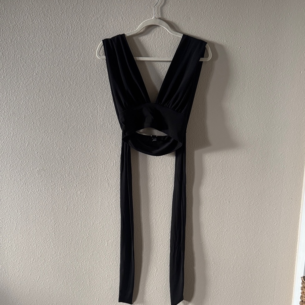 Multi Wear Black Sleeveless Wrap Top